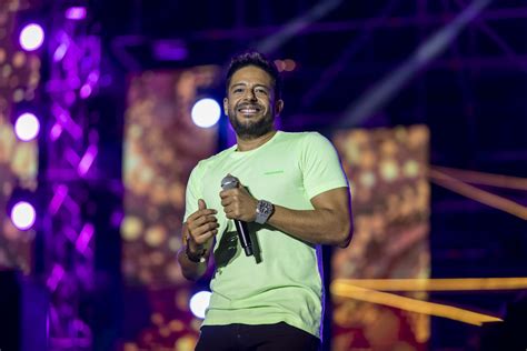  Mohamed Hamaki Konserten: En Kväll Full av Kärlek, Musik och Äventyr